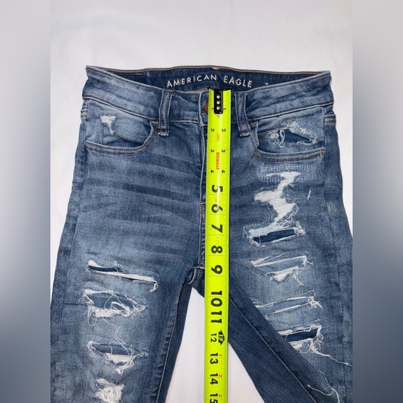 American Eagle Size 0 Short Medium Wash Distressed Mid Rise Stretch Jeans - Picture 5 of 9